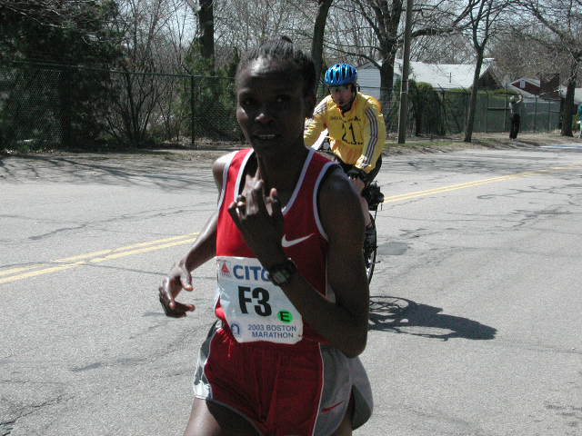 boston30k-0025.jpg  (80.0 Kb)
