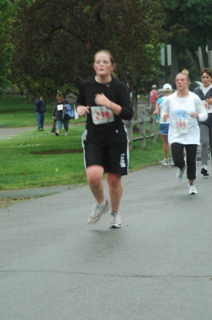 DSC_0187.JPG  (56.8 Kb)