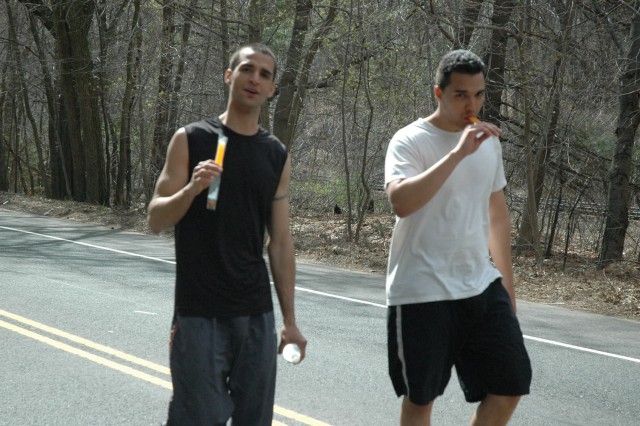 DSC_4955.jpg  (83.6 Kb)