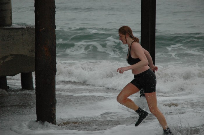 DSC_9928.jpg  (62.8 Kb)