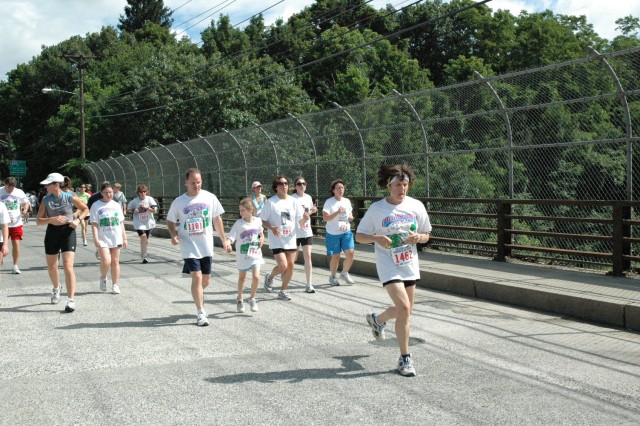 DSC_8857.jpg  (107.7 Kb)