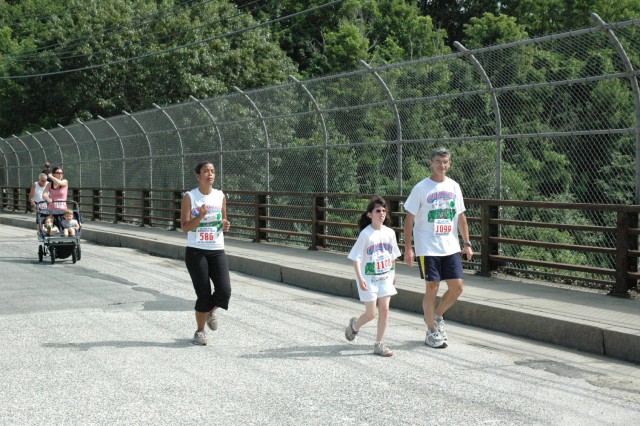 DSC_8964.jpg  (105.7 Kb)