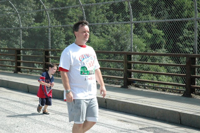 DSC_9032.jpg  (108.3 Kb)