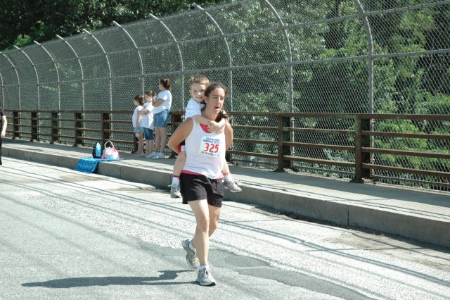 DSC_9044.jpg  (110.5 Kb)