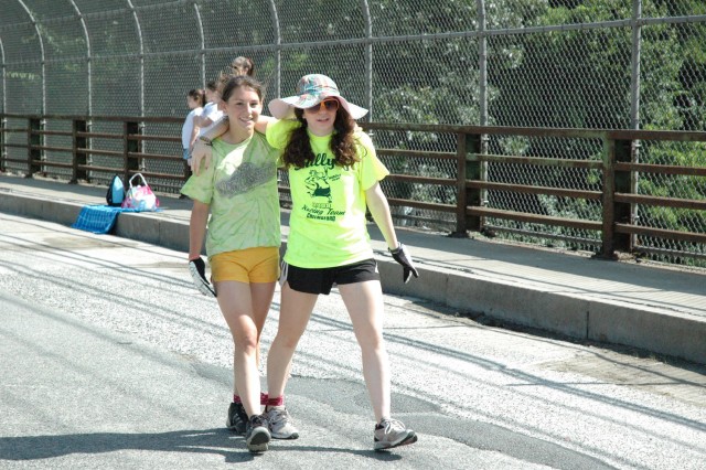 DSC_9046.jpg  (104.5 Kb)