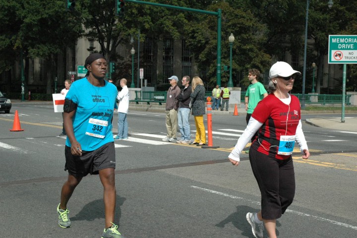 DSC_7009.jpg  (101.8 Kb)