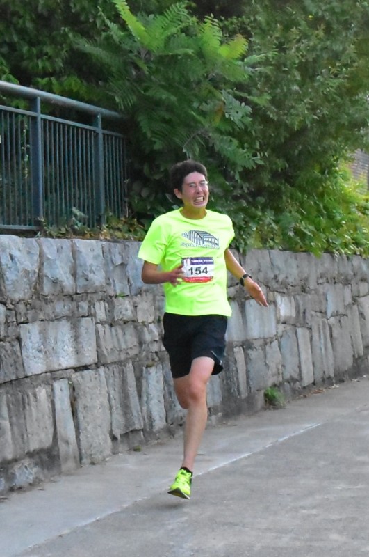 DSC_0237.jpg  (102.5 Kb)