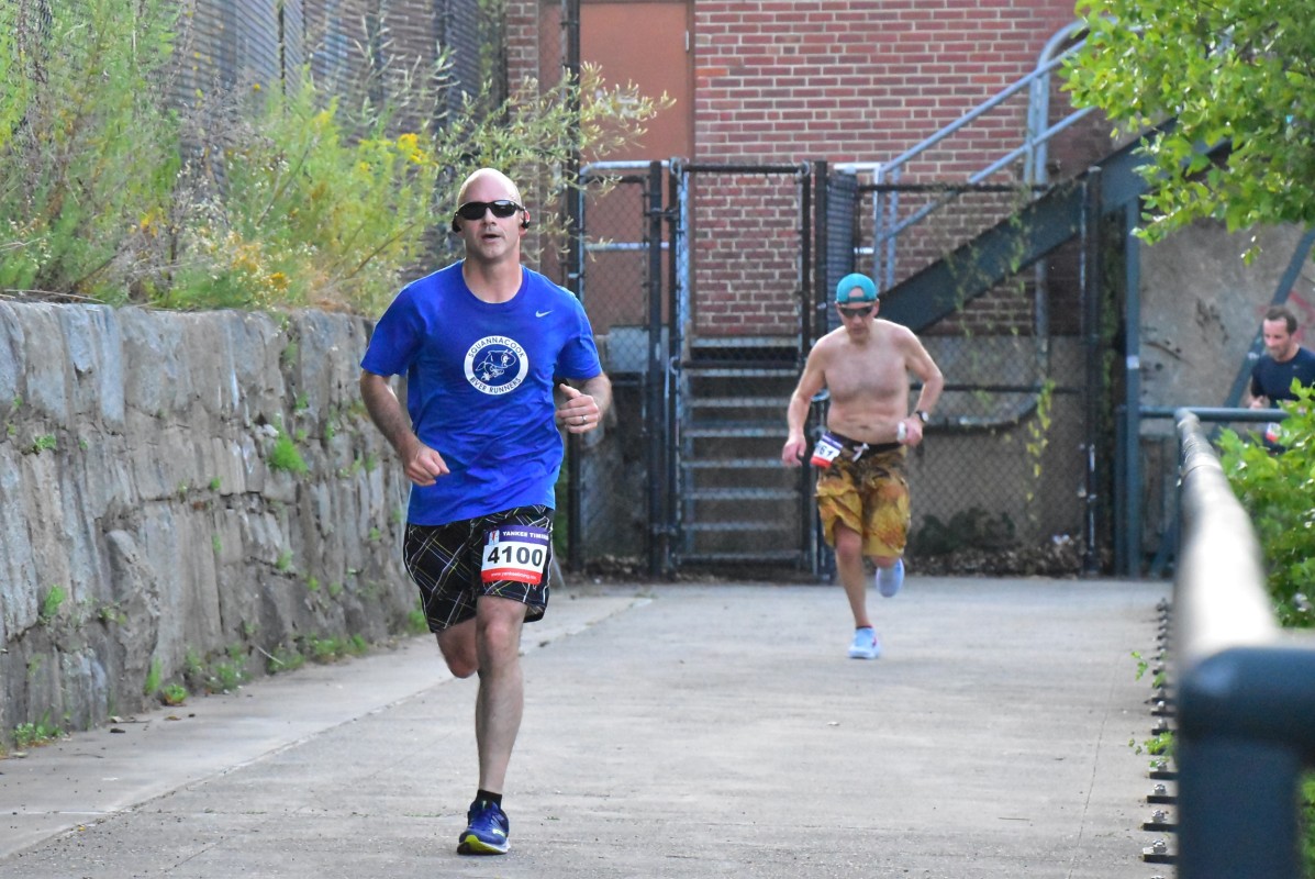 DSC_0303.jpg  (230.4 Kb)