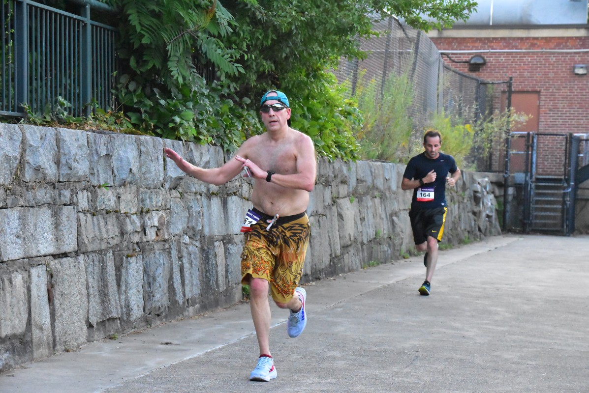 DSC_0306.jpg  (269.9 Kb)