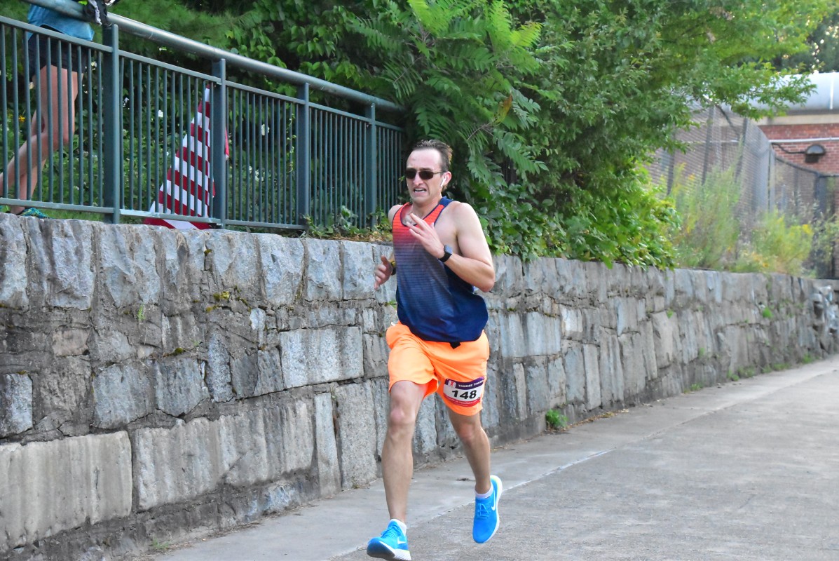 DSC_0327.jpg  (280.6 Kb)