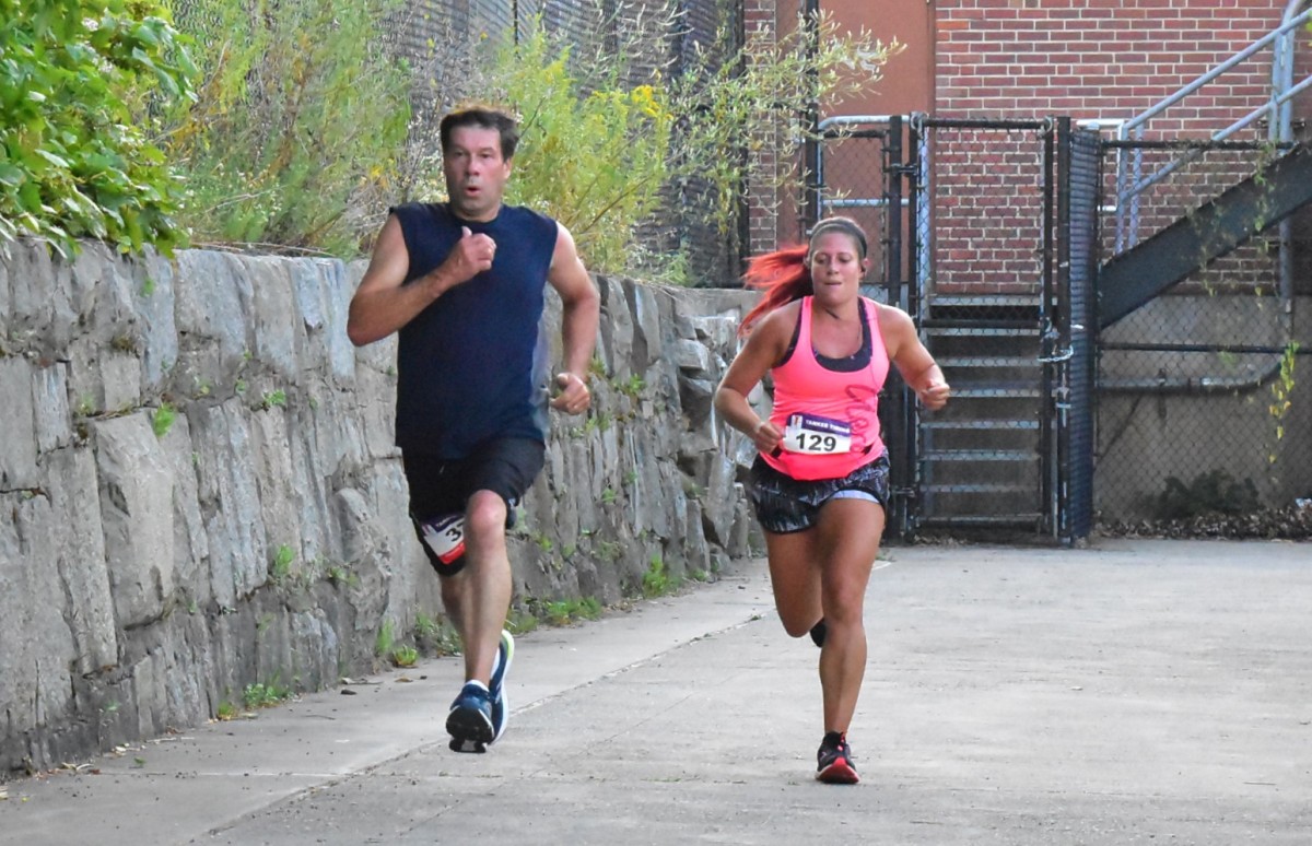 DSC_0346.jpg  (240.9 Kb)