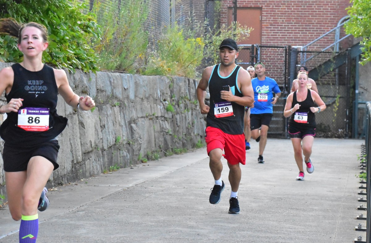 DSC_0353.jpg  (240.1 Kb)