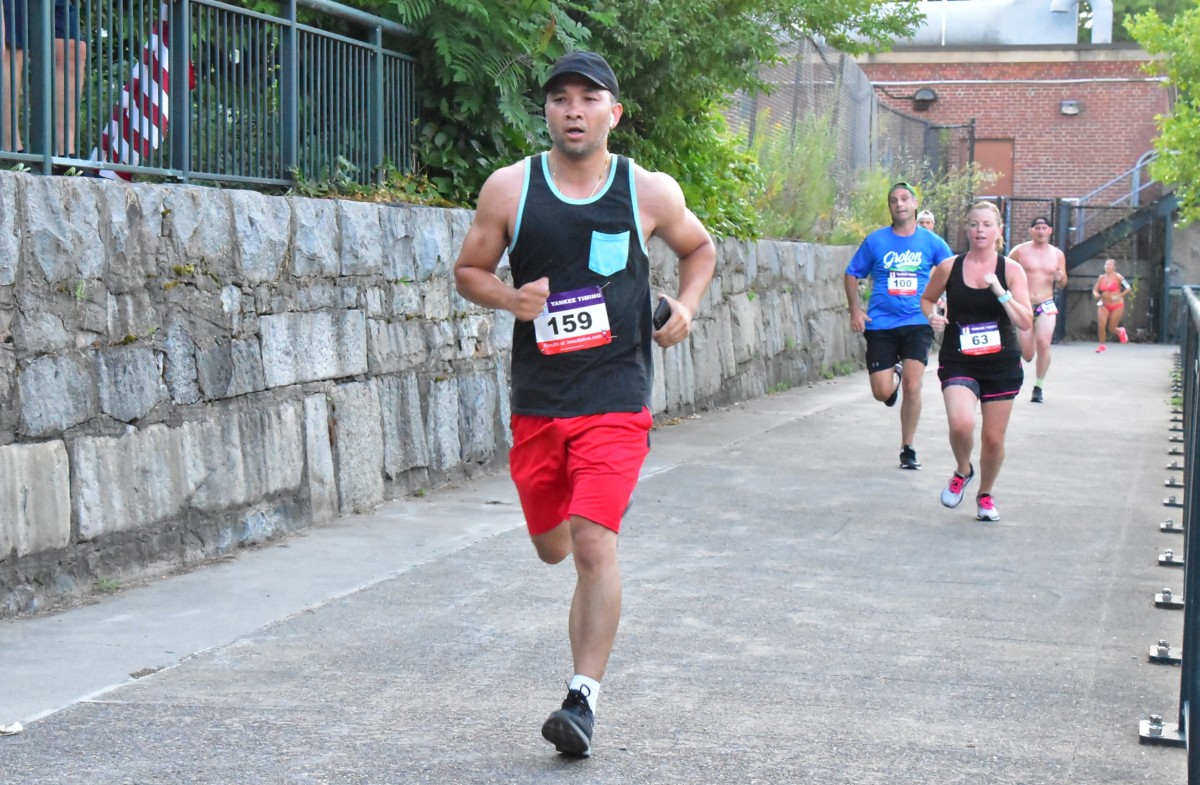 DSC_0354.jpg  (260.1 Kb)