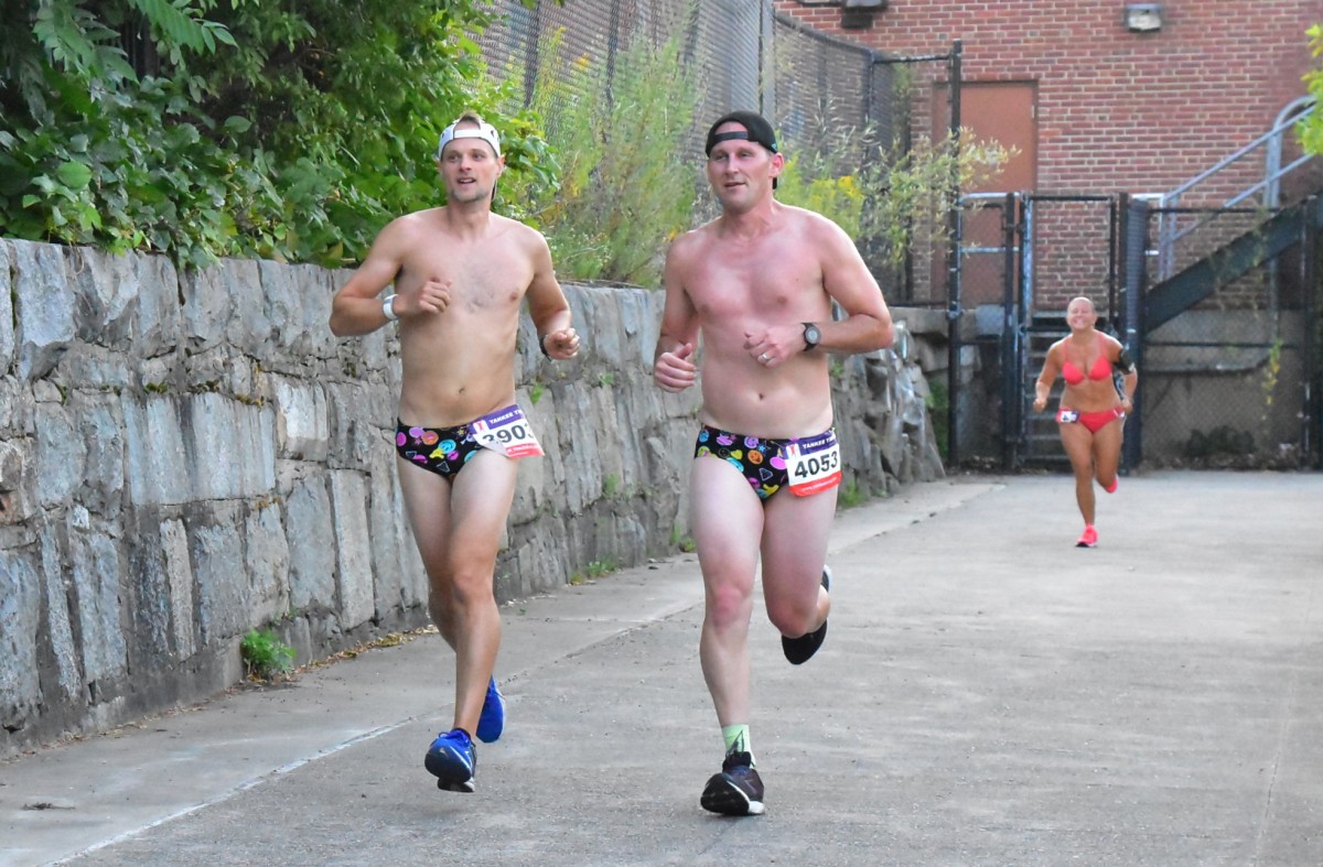 DSC_0357.jpg  (236.5 Kb)