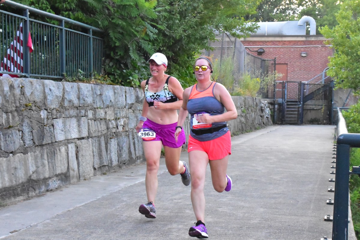 DSC_0455.jpg  (252.6 Kb)