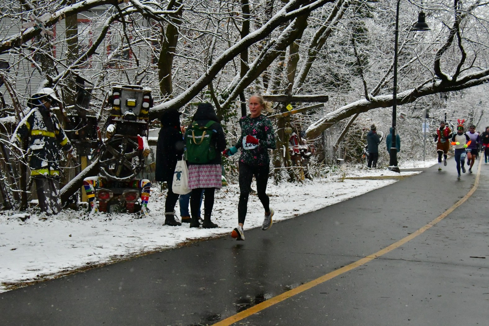 251214 - 096.jpg  (560.8 Kb)