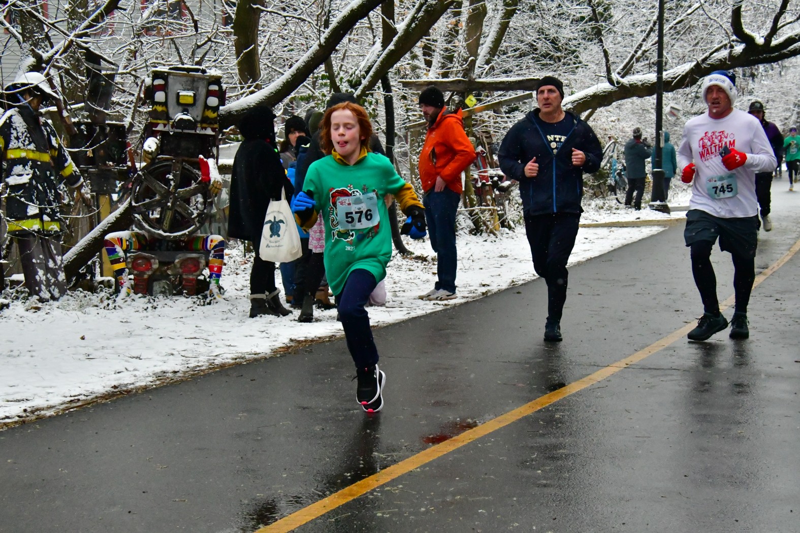 251214 - 145.jpg  (512.0 Kb)